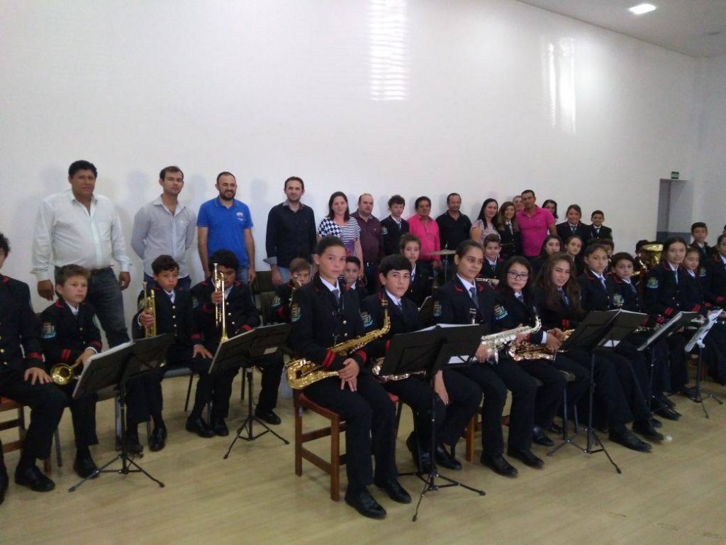 Entrega Uniformes