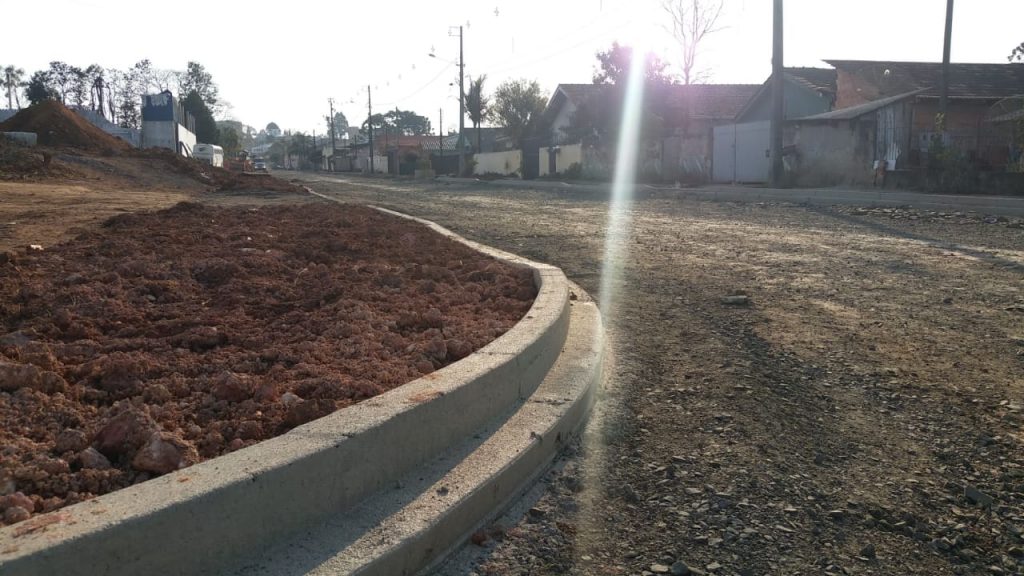Serão pavimentadas ruas e avenidas em oito bairros da cidade na etapa inicial (Foto: Ascom/Prefeitura de Prudentópolis)