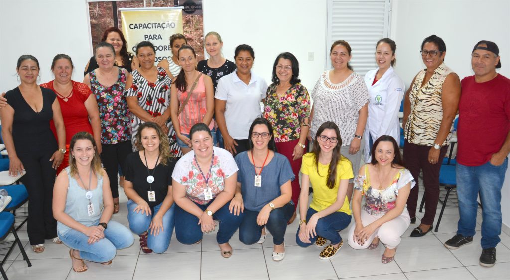 O curso de capacitação contou com quatorze cuidadores (Foto: Ascom/Prefeitura de Laranjeiras do Sul)