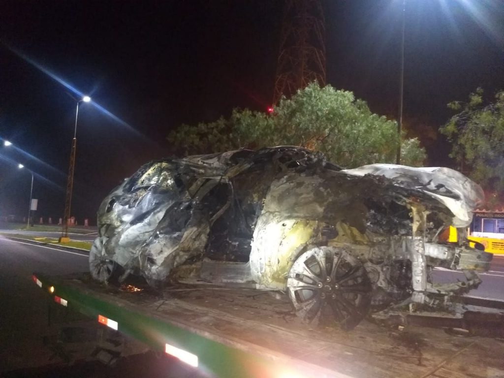 carro incendio