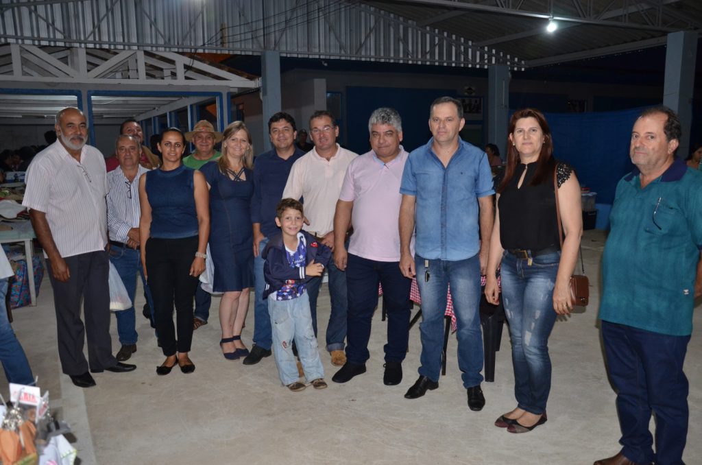 Prefeitos da Região também visitaram a Feira da Lua (Foto: Ascom)
