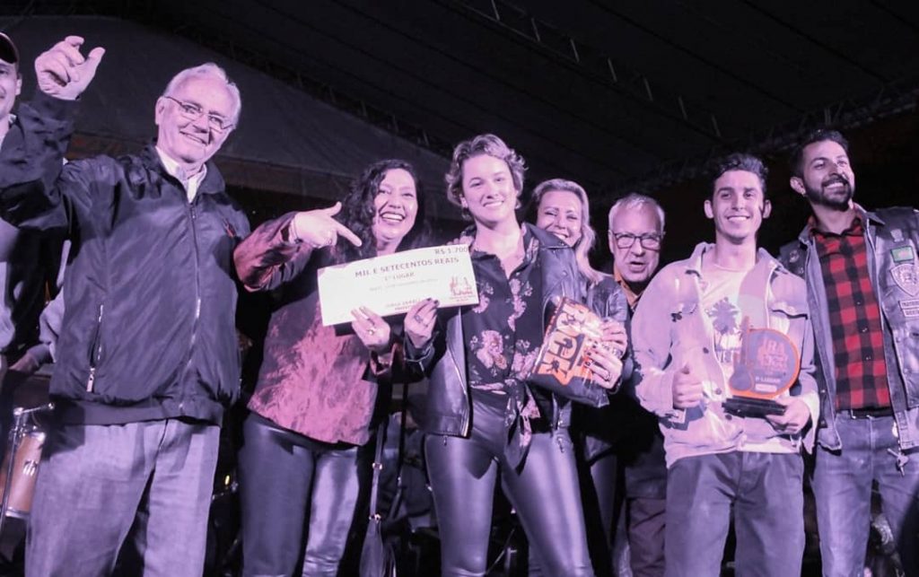 A banda vencedora do festival foi Dnocks Pop-Rock de Irati - PR. (Foto: Ascom)