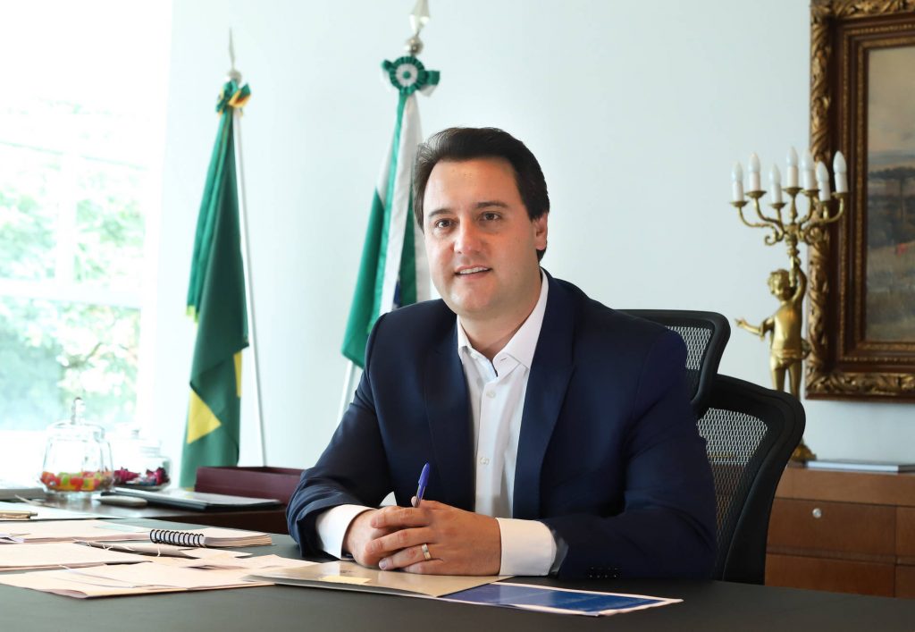 Para incentivar as vagas aos jovens, o governo vai subsidiar os vencimentos com recursos do Fundo de Combate à Pobreza (Foto AENPr)