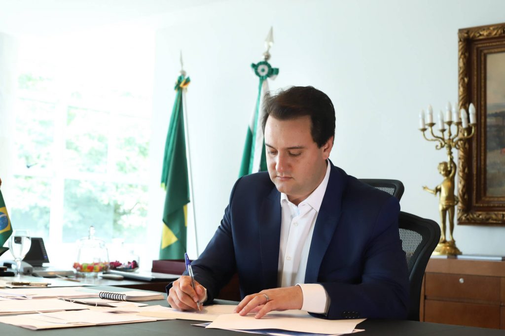 A despesa mensal com servidores do Governo ultrapassa os R$ 1,83 bilhões (Foto: AENPr)