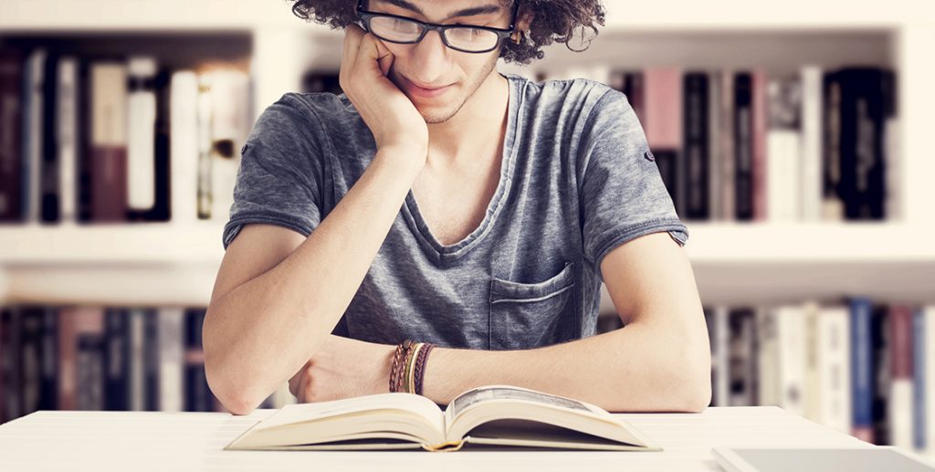 É extremamente importante ocupar as horas livres com atividades (Foto: Reprodução/Veja)