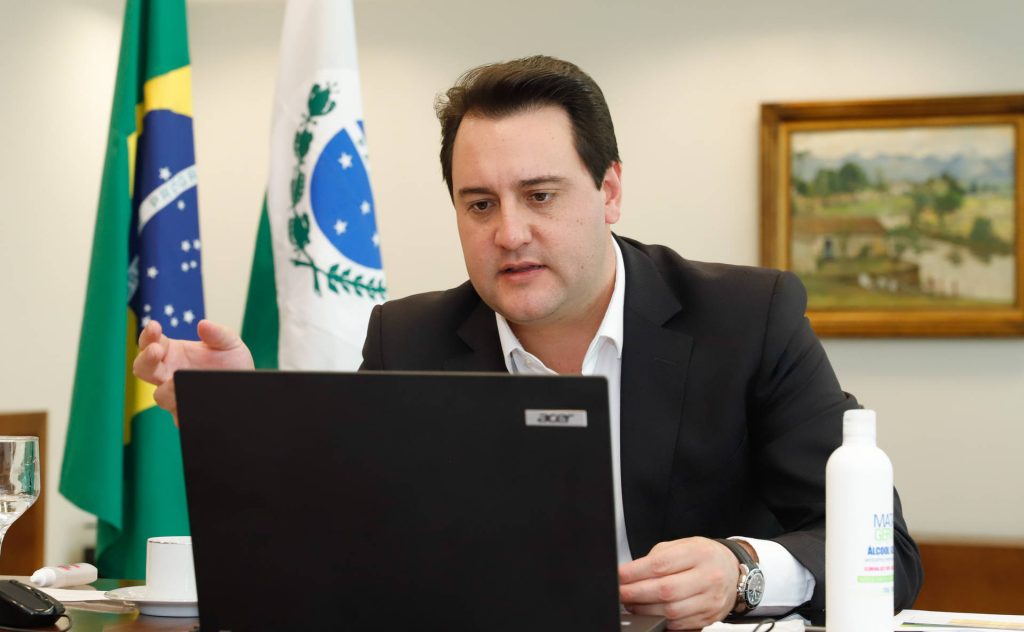 O ciclone que atingiu o Paraná deixou cerca de 1,6 milhão de pessoas sem luz (Foto: Arquivo/RSN)