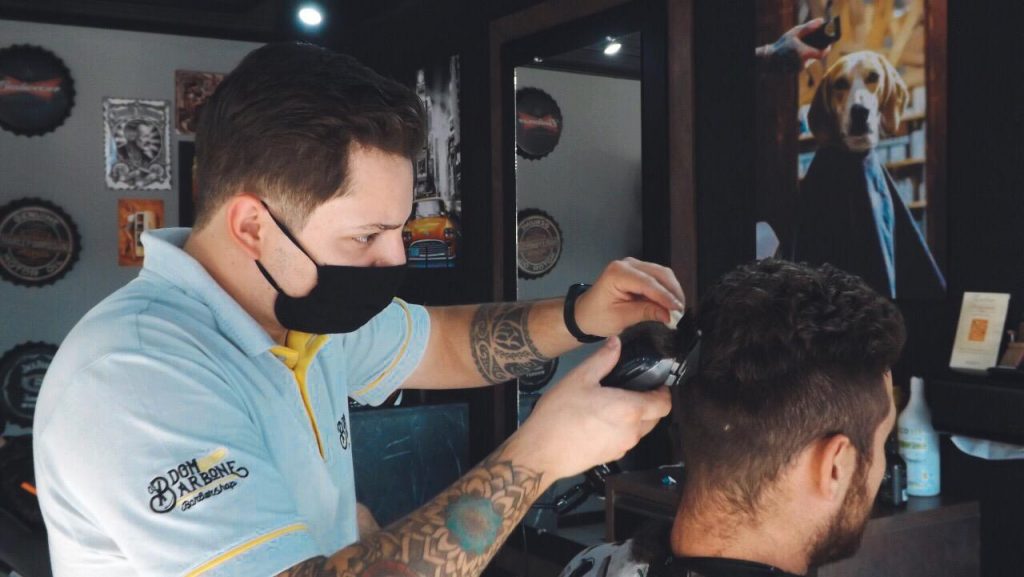 A Dom Barbone te convida a tomar uma “gelada” enquanto é atendido (Foto: Sabrina Ferrari)