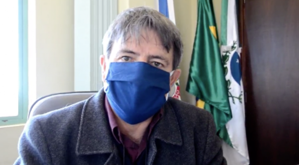 Odir anuncia reposição salarial dos servidores em Pinhão (Foto: Reprodução/Youtube)