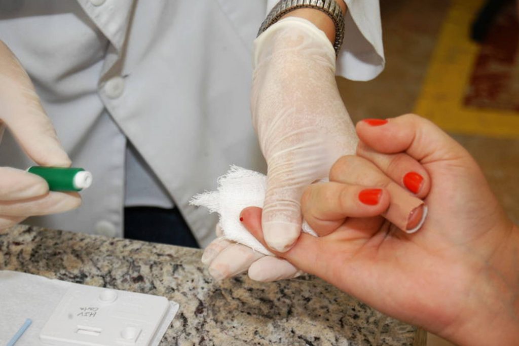 O Julho Amarelo foi instituído em todo o País, para ressaltar que existe diagnóstico precoce de hepatite (Foto: Divulgação/Sesa)