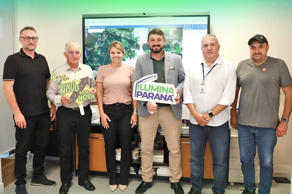 Prefeito se reuniu com a secretária estadual Camila Mileke Scucato para tratar da pavimentação pelo programa Paraná + Cidade