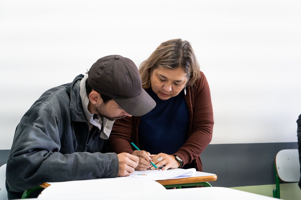 Inscrições vão até 31 de março e provas serão aplicadas em abril para certificação do Ensino Fundamental e Médio