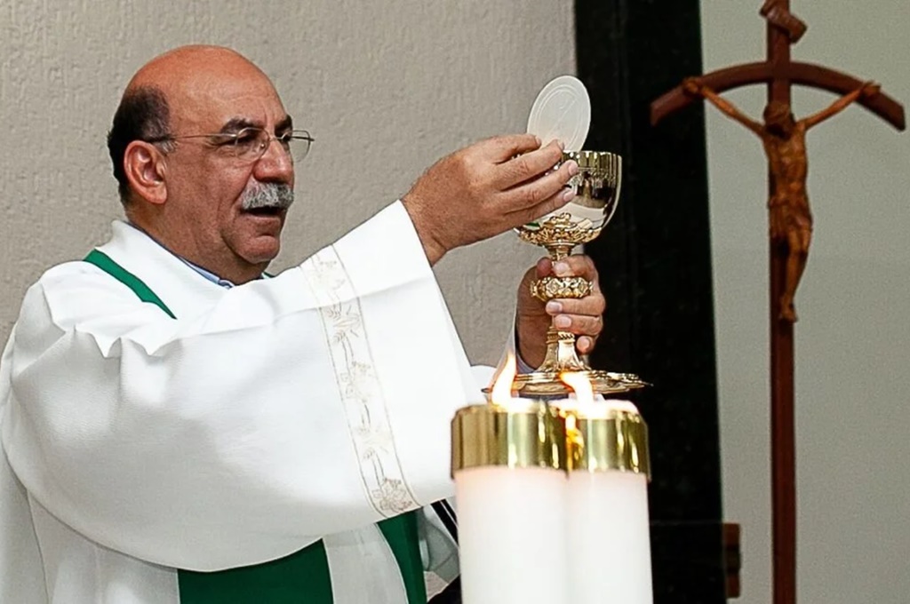 Padre Bessa assume paróquia em Cantagalo após 18 anos fora da Diocese de Guarapuava