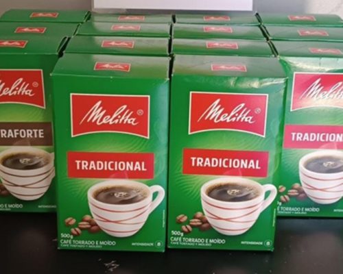 café