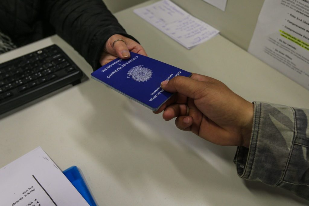 Com queda entre jovens, Guarapuava fecha fevereiro com saldo negativo