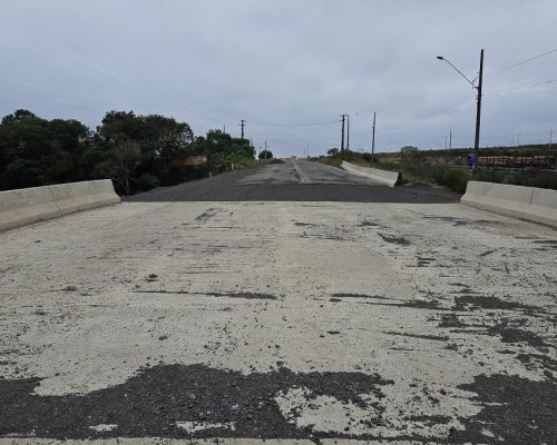 Viaduto em reforma em Irati (Foto: DER)
